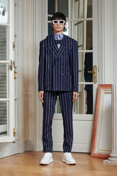 Look 34